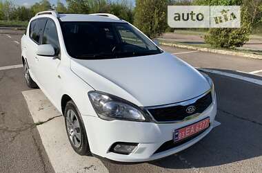 Універсал Kia Ceed 2010 в Калуші