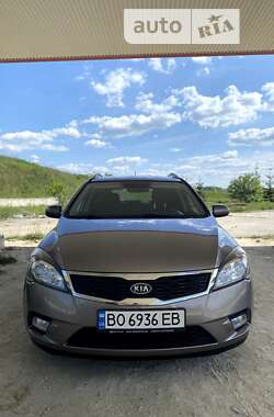 Kia Ceed 2011