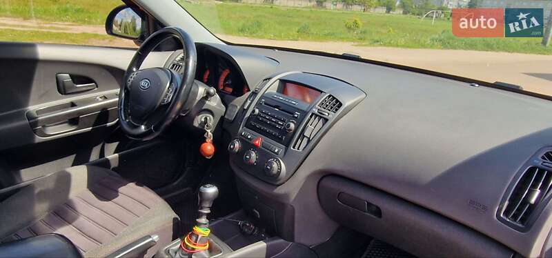 Универсал Kia Ceed 2007 в Житомире