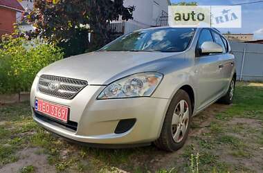 Универсал Kia Ceed 2009 в Луцке