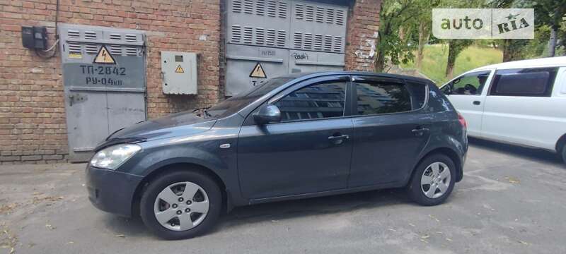 Хетчбек Kia Ceed 2007 в Києві