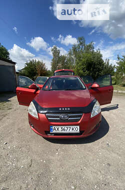 Хэтчбек Kia Ceed 2008 в Песочине