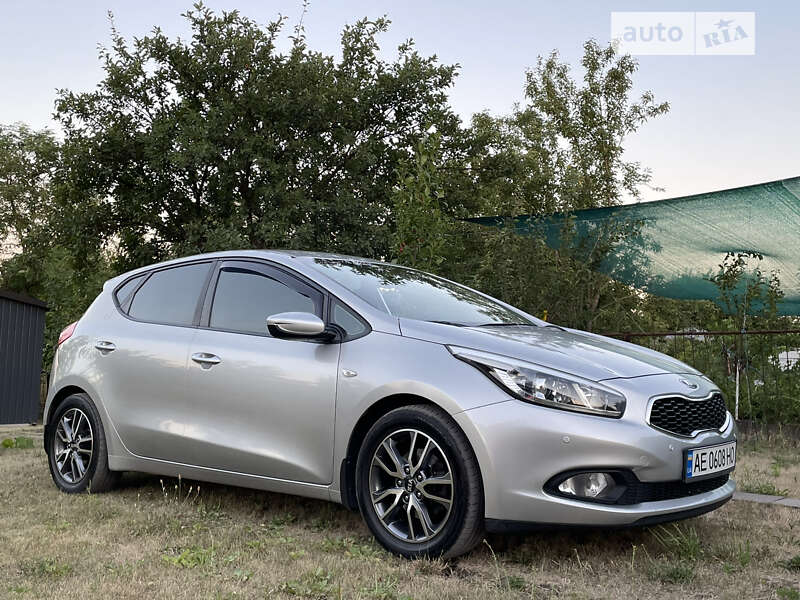 Хетчбек Kia Ceed 2013 в Кривому Розі