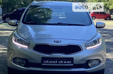 Kia Ceed 2013