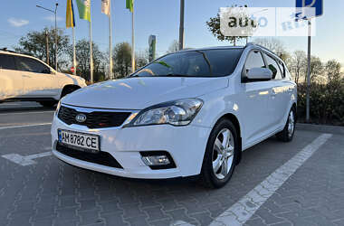 Универсал Kia Ceed 2010 в Житомире