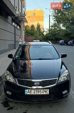 Универсал Kia Ceed 2011 в 