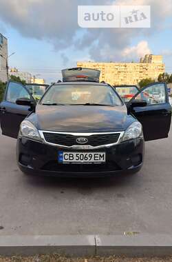 Універсал Kia Ceed 2010 в Харкові