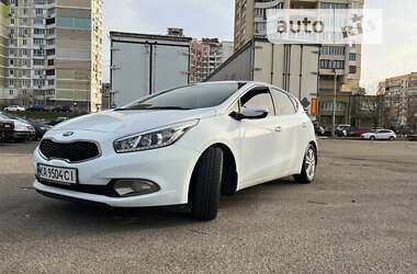 Хетчбек Kia Ceed 2013 в Києві