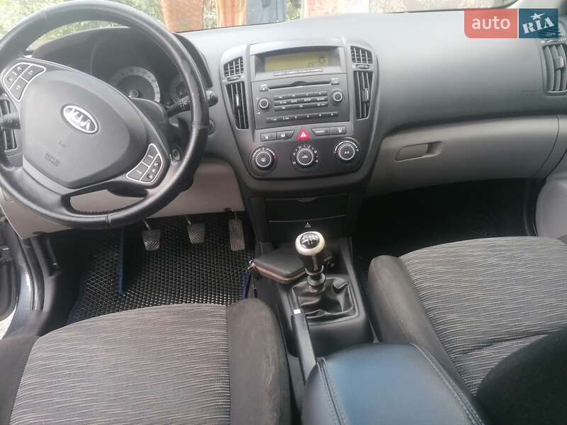 Kia Ceed 2009