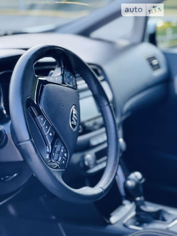 Хэтчбек Kia Ceed 2017 в Одессе