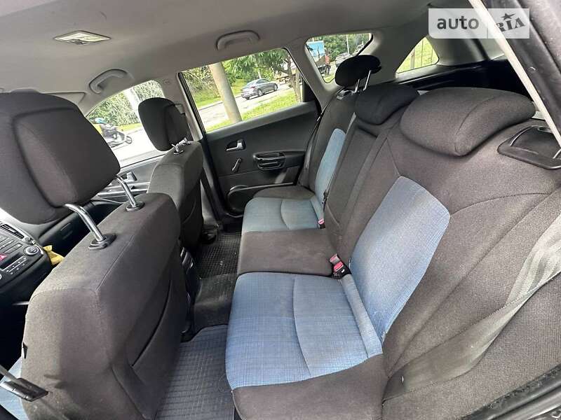Универсал Kia Ceed 2010 в Киеве