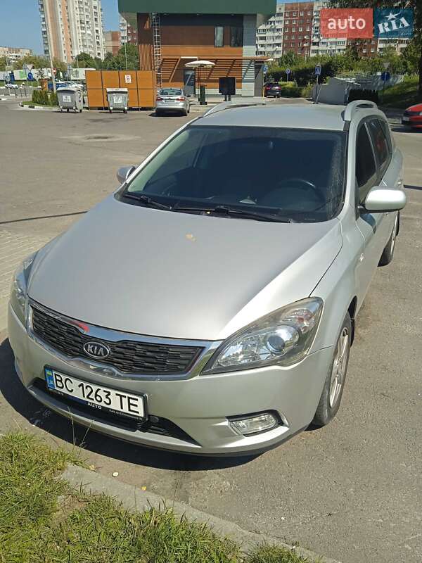 Kia Ceed 2010