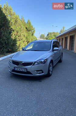 Универсал Kia Ceed 2010 в 