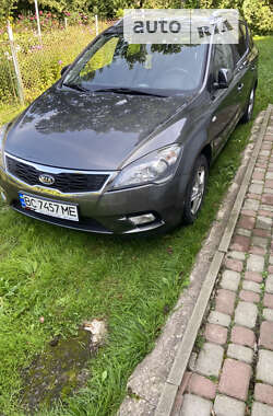 Универсал Kia Ceed 2009 в Львове