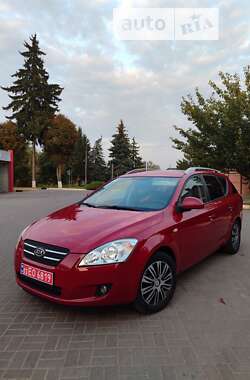 Універсал Kia Ceed 2008 в Дубні