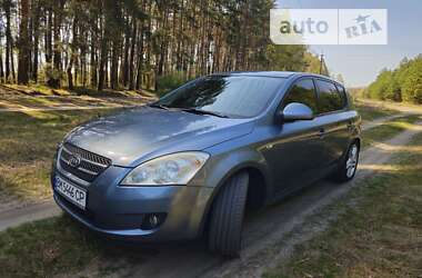 Хетчбек Kia Ceed 2008 в Охтирці