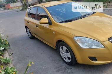 Хэтчбек Kia Ceed 2007 в Днепре