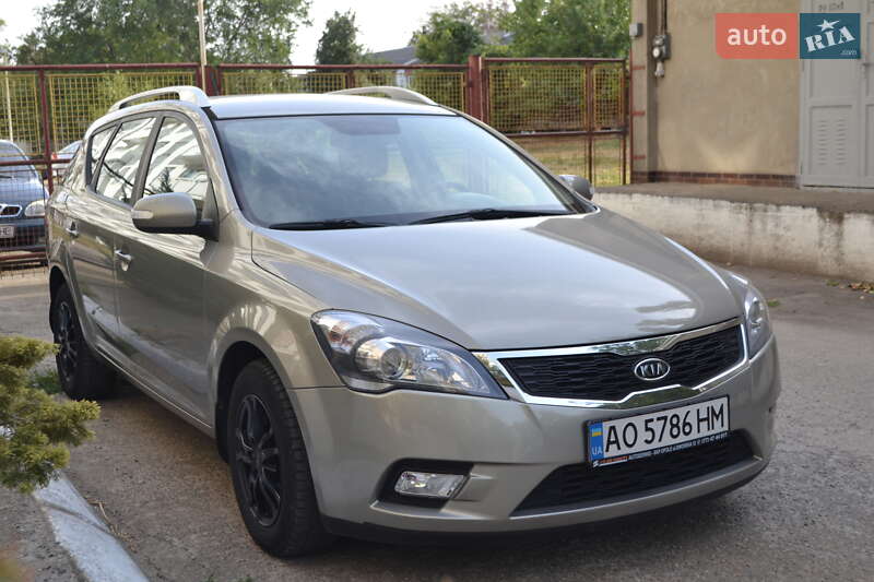 Kia Ceed 2010