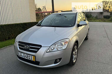 Хэтчбек Kia Ceed 2007 в Калуше