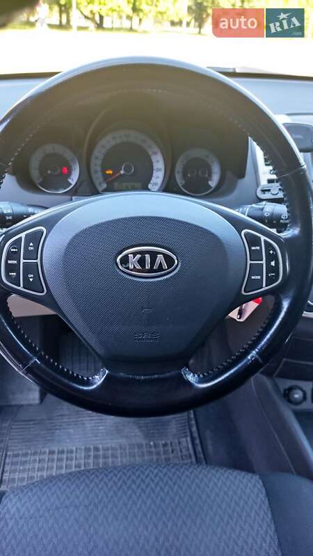 Хэтчбек Kia Ceed 2007 в Ровно