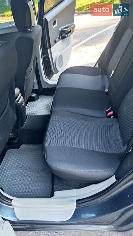 Хэтчбек Kia Ceed 2007 в Ровно