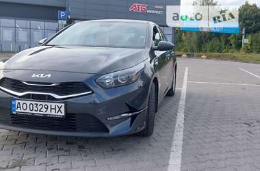 Хэтчбек Kia Ceed 2023 в 