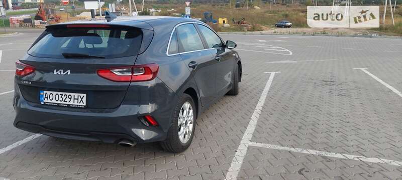 Хэтчбек Kia Ceed 2023 в Львове