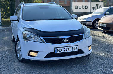 Универсал Kia Ceed 2010 в Хмельницком