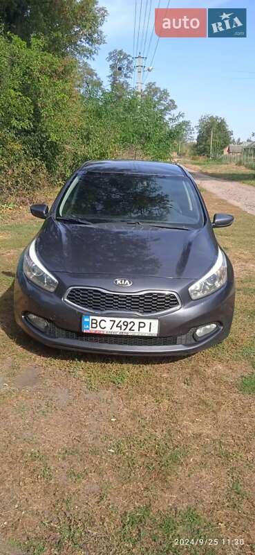 Kia Ceed 2012