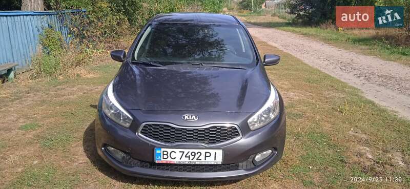Хэтчбек Kia Ceed 2012 в Переяславе фото 17 Хэтчбек Kia Ceed 2012 в Переяславе