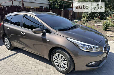 Универсал Kia Ceed 2013 в Киеве