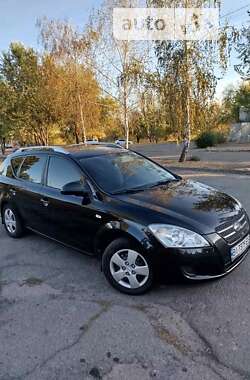 Универсал Kia Ceed 2008 в Козельщине