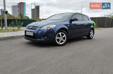 Хетчбек Kia Ceed 2009 в Києві