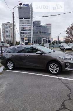 Универсал Kia Ceed 2019 в Киеве