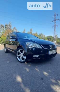 Универсал Kia Ceed 2010 в Кривом Роге