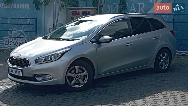 Универсал Kia Ceed 2012 в Умани