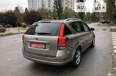 Універсал Kia Ceed 2010 в Києві