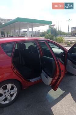 Хэтчбек Kia Ceed 2008 в Днепре