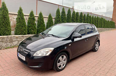 Хетчбек Kia Ceed 2008 в Вінниці