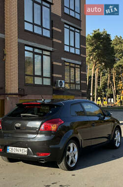 Хэтчбек Kia Ceed 2009 в Чернигове