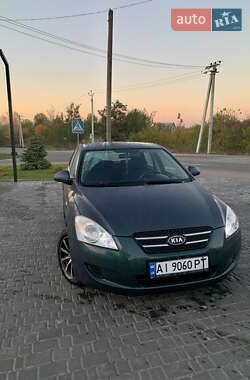 Хэтчбек Kia Ceed 2007 в Фастове