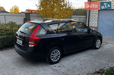 Універсал Kia Ceed 2009 в Звягелі