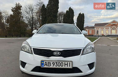 Хетчбек Kia Ceed 2011 в Хмільнику