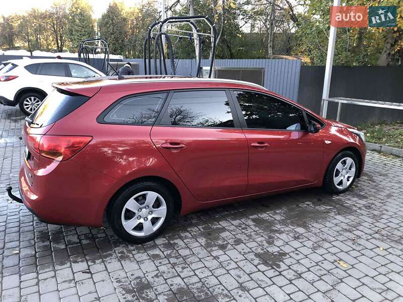 Универсал Kia Ceed 2012 в Ивано-Франковске