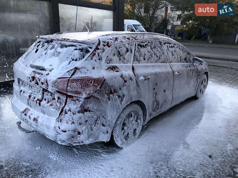 Универсал Kia Ceed 2012 в Ивано-Франковске