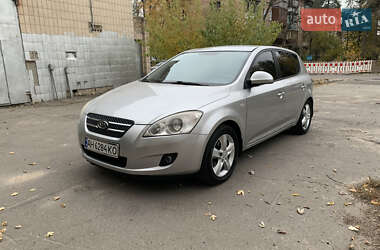 Хетчбек Kia Ceed 2007 в Києві