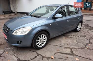 Хетчбек Kia Ceed 2007 в Полтаві