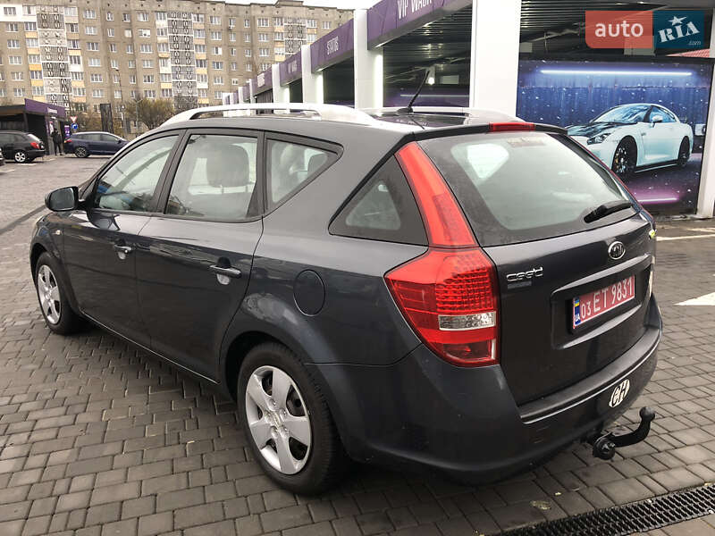 Універсал Kia Ceed 2012 в Рівному