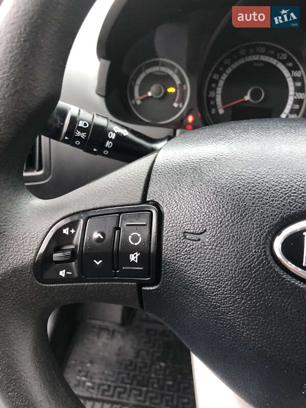 Універсал Kia Ceed 2012 в Рівному