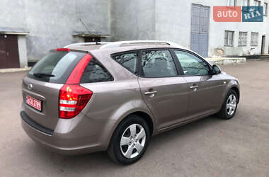 Универсал Kia Ceed 2009 в 